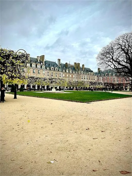 Duplex Sur 2 Etages - Le Marais - Paris Centre Apartamento 0*,